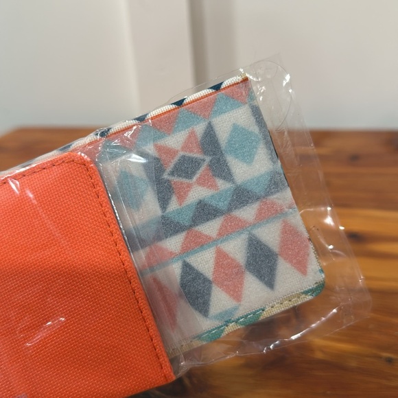 NWT Canyon Sky Checkbook Covers Set of 3 - Picture 3 of 3